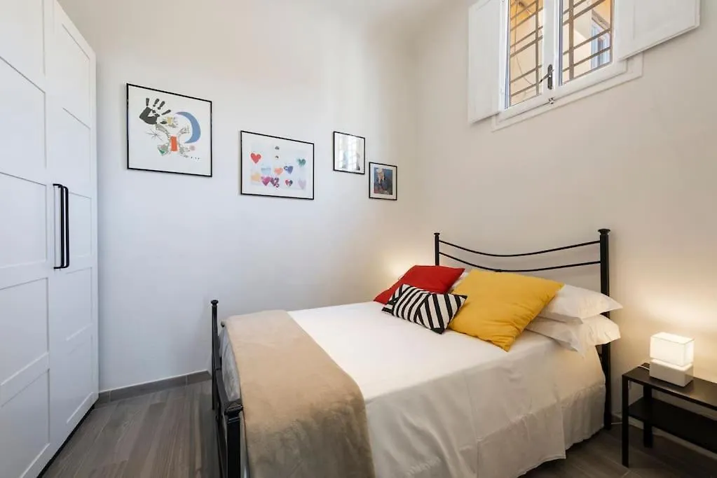 Live Like A Florentine Next To Santa Croce Square 피렌체 아파트